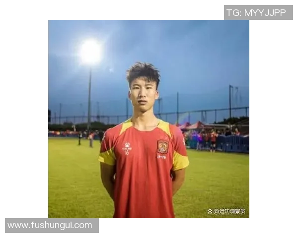 重庆铜梁龙官方球队总经理前往广西探望平果外援阿萨莫阿 球员已表达谅解