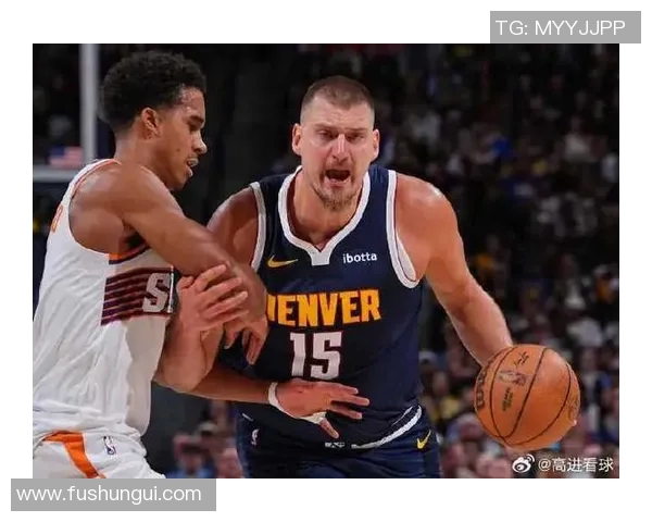 约基奇14+14+15连场三双！掘金7人上双大胜太阳布克31+7